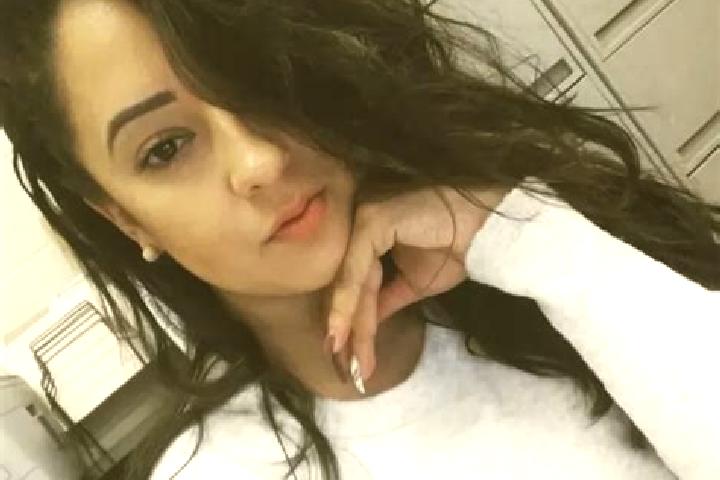 Sofia, 26, a chestnut dark-eyed latina companion based in Monsampolo del Tronto. Offering 69, A-Level, Party Girl, BDSM. Available for incall and outcall, ov...