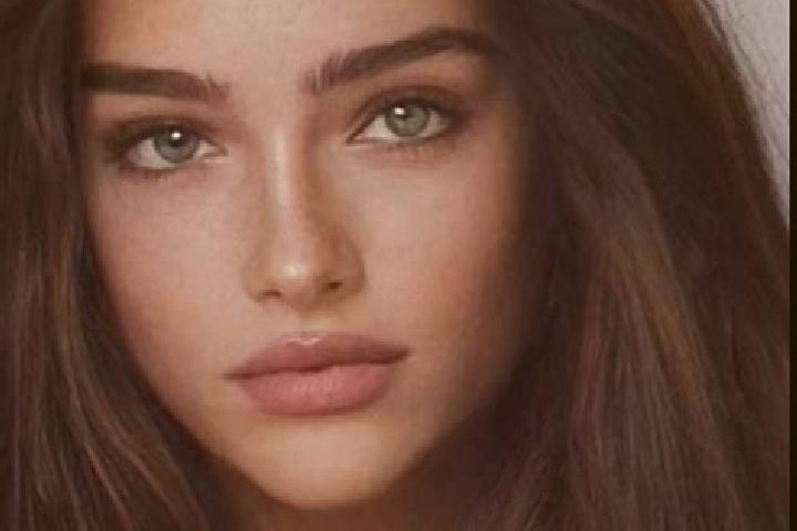 Sofia, 26, a chestnut grey-eyed caucasian companion based in Lemie. Offering Erotic Massage, Tantra, Deep French Kissing. Available for incall and outcall, d...