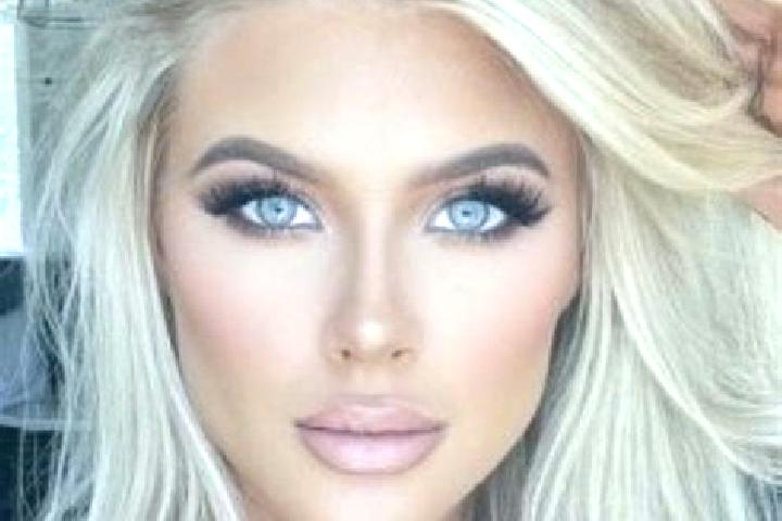 Sofia, 26, a platinum blonde grey-eyed caribbean companion based in Durette. Offering Couples, GFE, Deep French Kissing. Available for incall and outcall, ov...