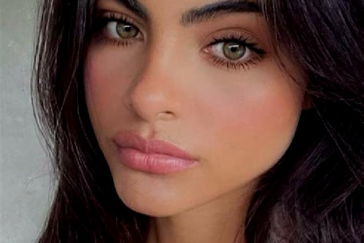 Sofia, 27, a brunette dark-eyed mixed companion based in Atehuetzin. Offering Striptease, Deep French Kissing, Girlfriend Experience. Available for incall an...