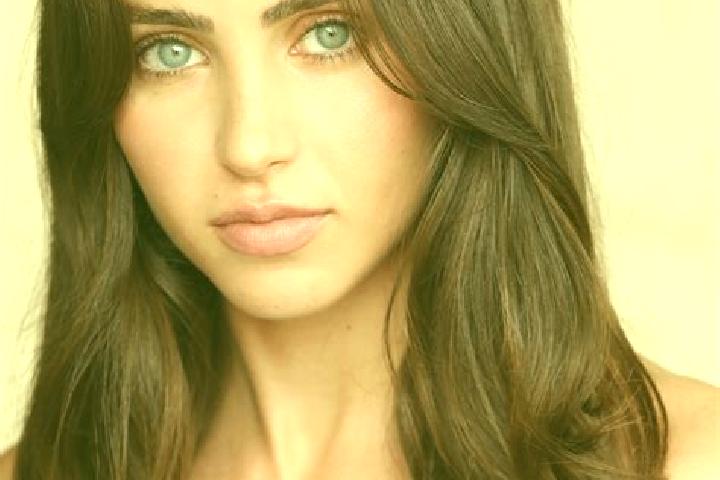 Sofia, 29, a chestnut amber-eyed latina companion based in Kirchberg. Offering Fetish, Erotic Massage, Prostate Massage, Duos. Available for incall and outca...