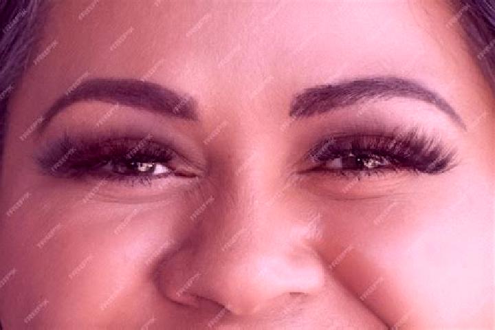 Sofia, 29, a red green-eyed latina companion based in Logan City. Offering A-Level, Massage, 69, Dinner Date. Available for incall and outcall, overnight boo...