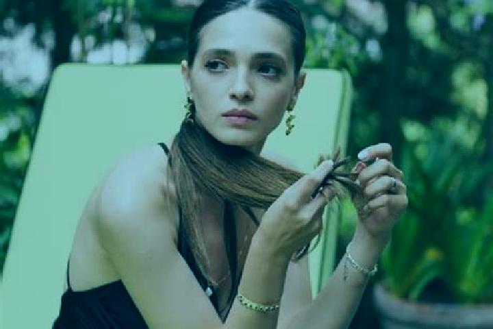 Sofia, 30 — Escort in Bakioglu, Turkey