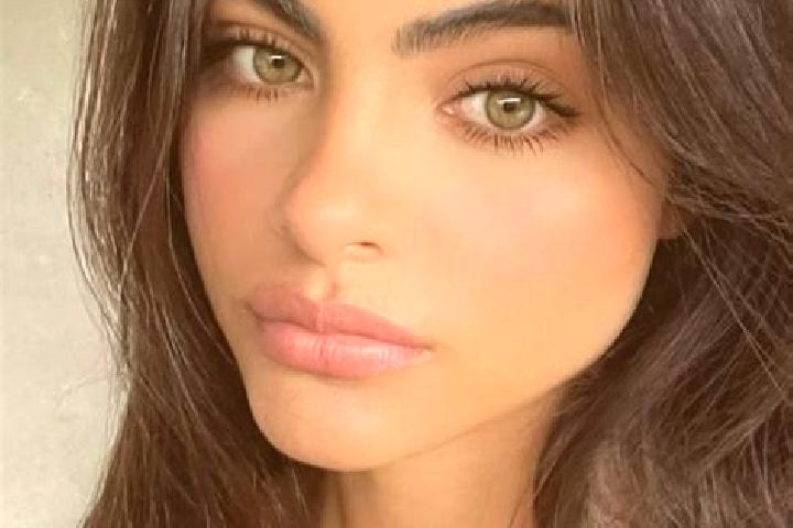 Sofia, 31, a black hazel-eyed middle eastern companion based in Rudzyensk. Offering Prostate Massage, A-Level, Roleplay. Available for incall and outcall, da...