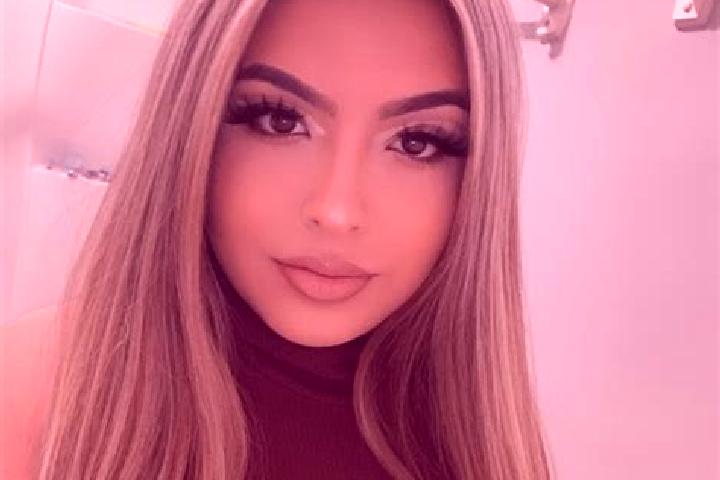 Sofia, 31, a blonde dark-eyed latina companion based in Manzanillo. Offering Dinner Date, Massage, Erotic Massage, Duos. Available for incall and outcall, da...