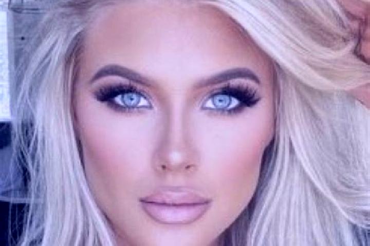 Sofia, 31, a platinum blonde amber-eyed slavic companion based in Saint Combs. Offering Girlfriend Experience, Duos, Overnight, Deep French Kissing, Couples....