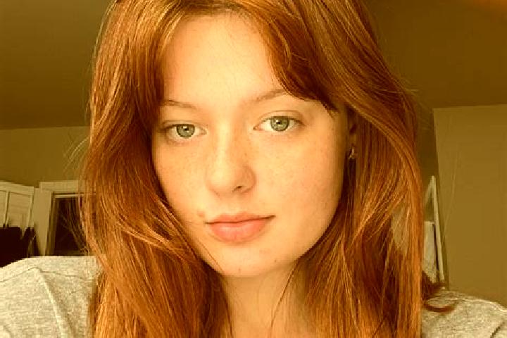 Sofia, 32, a auburn blue-eyed middle eastern companion based in Saddiqabad. Offering Erotic Massage, Fetish, Tantra, Prostate Massage, Deep French Kissing. A...