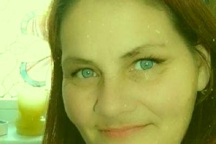 Sofia, 32, a red grey-eyed mixed companion based in Reusel. Offering Tantra, Erotic Massage, CIM, Couples, Overnight. Available for incall and outcall, day a...