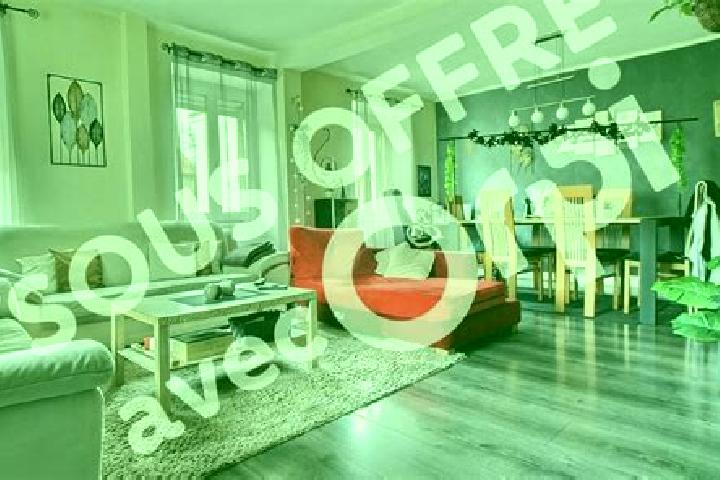 Sofia, 32 — Escort in Uberach, France