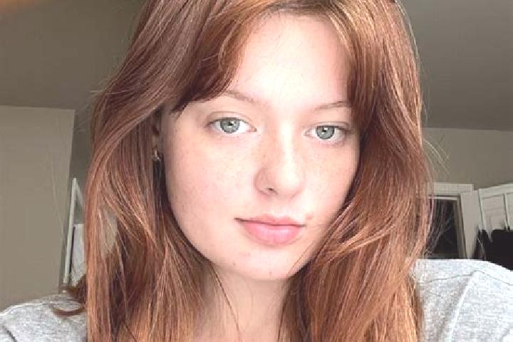 Sofia, 33, a auburn amber-eyed slavic companion based in Saray. Offering Striptease, OWO, GFE. Available for incall and outcall, day and evening dates.