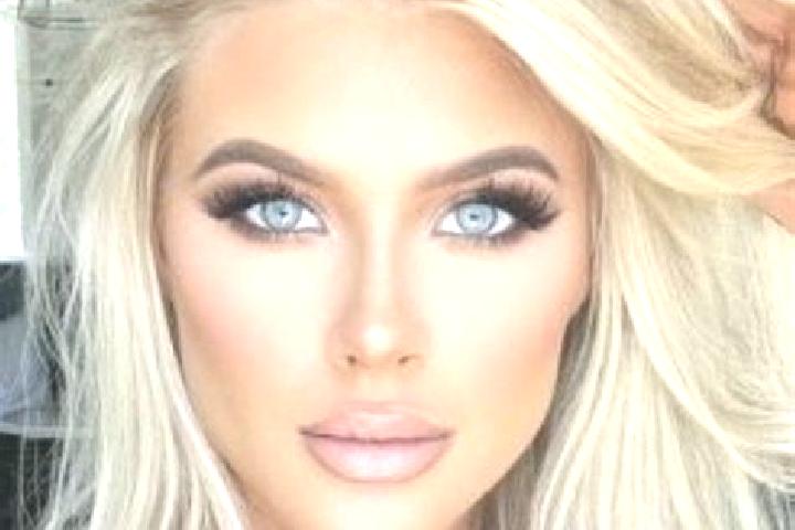 Sofia, 33, a platinum blonde green-eyed latina companion based in Tepepa. Offering Prostate Massage, Duos, Overnight, Roleplay, Couples. Available for incall...