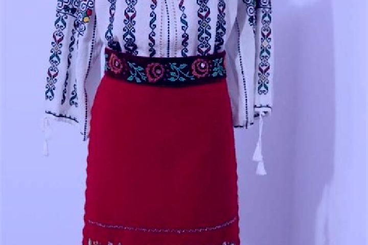 Sofia, 33 — Escort in Sarbesti, Romania