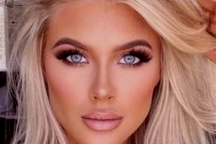 Sofia, 34, a platinum blonde grey-eyed caribbean companion based in Tzimol. Offering Deep French Kissing, BDSM, OWO. Available for incall and outcall, overni...