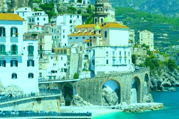 Sofia, 34 — Escort in Tesimo, Italy
