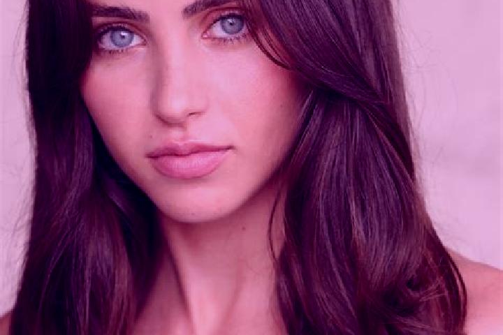 Sofia, 35, a brunette dark-eyed mediterranean companion based in Innisfail. Offering Dinner Date, Striptease, Party Girl. Available for incall and outcall, d...