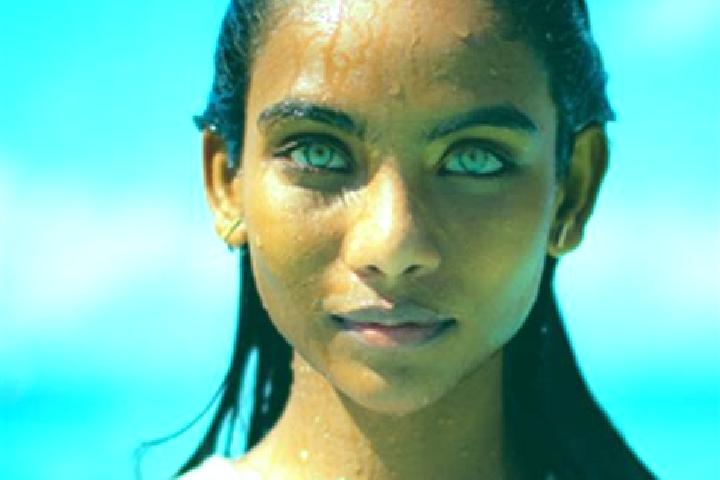 Sofia, 36, a red blue-eyed indian companion based in HaZore a. Offering 69, Deep French Kissing, GFE, Striptease, OWO. Available for incall and outcall, day ...