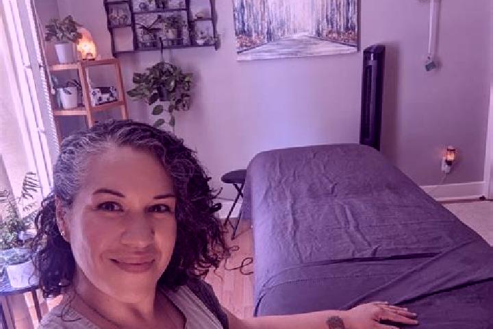 Sofia, 39, a auburn dark-eyed mediterranean companion based in Crouzilles. Offering Fetish, A-Level, OWO, Erotic Massage. Available for incall and outcall, d...
