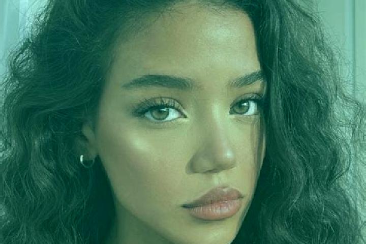 Sofia, 39, a black brown-eyed caucasian companion based in Nong Kha Yang. Offering Couples, Travel Companion. Available for incall and outcall, day and eveni...