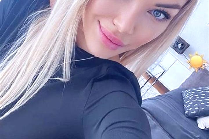 Sofia, 39 — Escort in Rynarec, Czech Republic