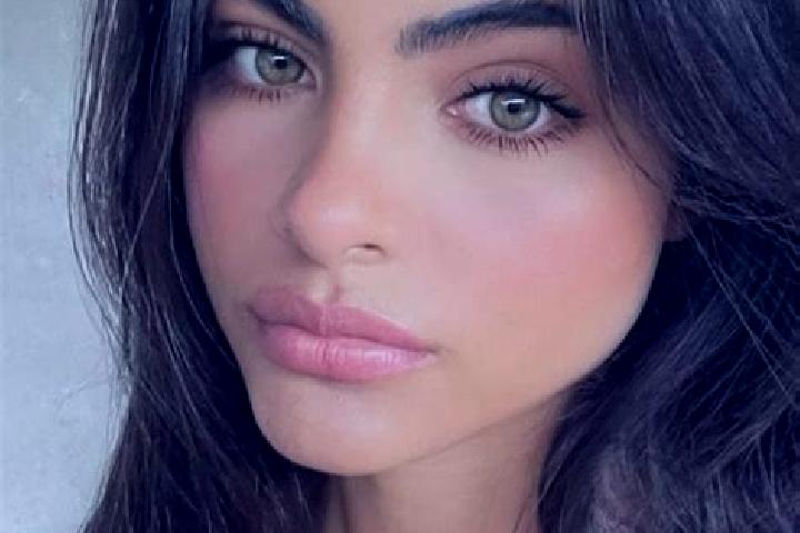 Sophia, 20, a black grey-eyed indian companion based in Elkhart. Offering Party Girl, 69, Prostate Massage. Available for incall and outcall, day and evening...
