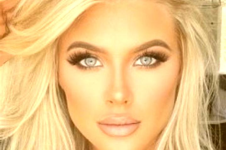 Sophia, 21, a platinum blonde green-eyed indian companion based in Oaklands. Offering Fetish, Travel Companion, 69, Dinner Date, A-Level. Available for incal...