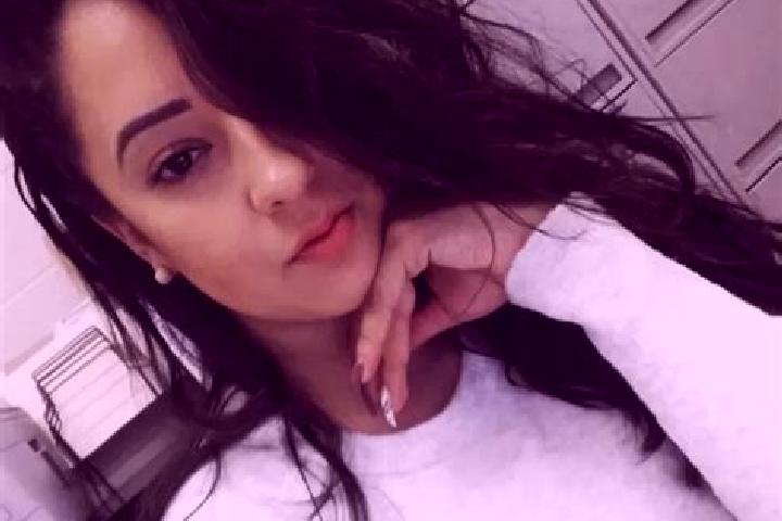 Sophia, 22, a black blue-eyed mediterranean companion based in Talkau. Offering 69, A-Level. Available for incall and outcall, day and evening dates.