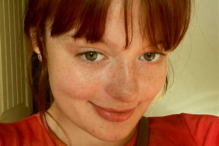 Sophia, 22, a red grey-eyed ebony companion based in Uedem. Offering 69, Fetish, Prostate Massage, BDSM. Available for incall and outcall, overnight bookings...