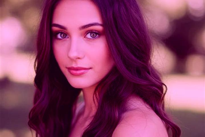Sophia, 22, a red hazel-eyed caribbean companion based in Zarzalejo. Offering Couples, Overnight, Deep French Kissing, 69, OWO. Available for incall and outc...