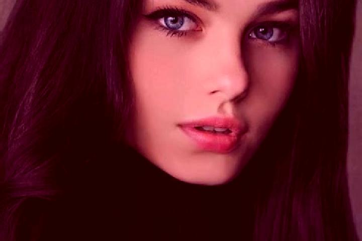 Sophia, 23, a auburn dark-eyed slavic companion based in Glasgow. Offering Travel Companion, Duos, Roleplay, Domination. Available for incall and outcall, da...