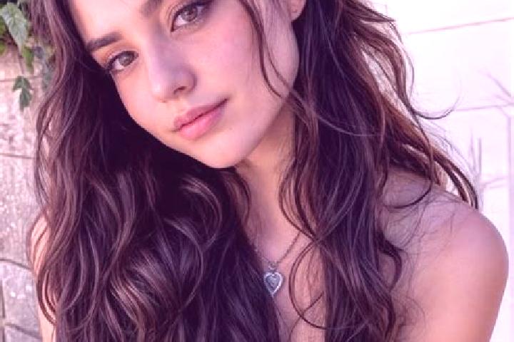 Sophia, 23, a chestnut hazel-eyed asian companion based in La Carlota. Offering 69, Girlfriend Experience, Couples, Roleplay. Available for incall and outcal...