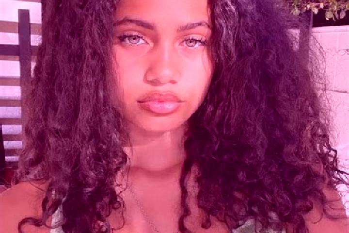 Sophia, 23, a red green-eyed mixed companion based in Bucin. Offering Fetish, Striptease, Duos. Available for incall and outcall, overnight bookings available.