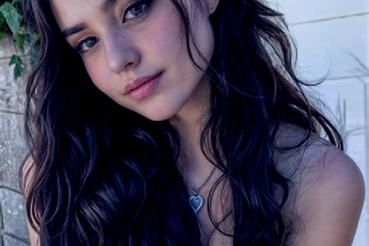 Sophia, 23, a red hazel-eyed caucasian companion based in Sierra Blanca. Offering Prostate Massage, OWO, Duos, Deep French Kissing. Available for incall and ...
