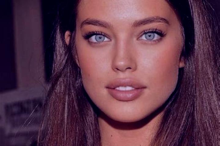 Sophia, 24, a chestnut green-eyed european companion based in Derma. Offering Girlfriend Experience, Couples, GFE, Erotic Massage. Available for incall and o...