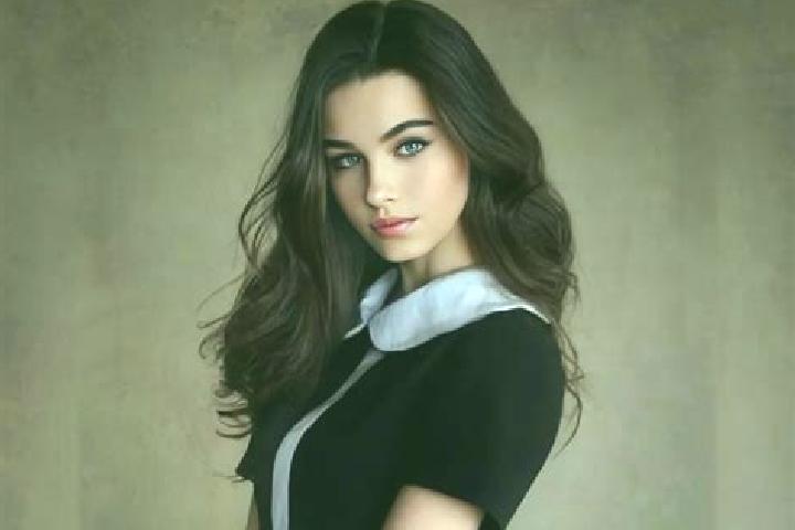 Sophia, 24, a red blue-eyed slavic companion based in Xinsi Zhen. Offering Dinner Date, Girlfriend Experience, Erotic Massage, OWO. Available for incall and ...