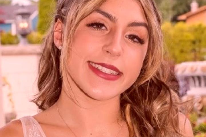 Sophia, 24 — Escort in Hackettstown, United States