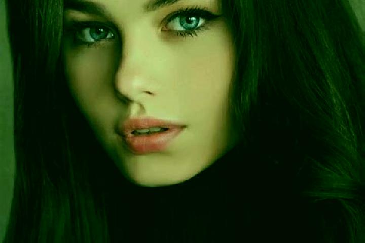 Sophia, 25, a brunette grey-eyed slavic companion based in Jhagrakhand. Offering BDSM, Deep French Kissing, Fetish, Travel Companion. Available for incall an...