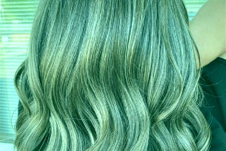 Sophia, 25, a dark blonde grey-eyed caribbean companion based in Zee Hpyu Kone. Offering CIM, Tantra, Girlfriend Experience, Dinner Date, Overnight. Availabl...