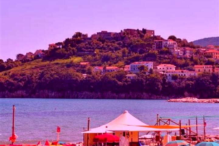 Sophia, 25 — Escort in Agropoli, Italy