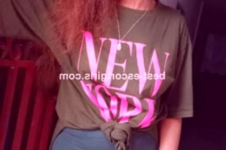 Sophia, 25 — Escort in Mramani, Comoros