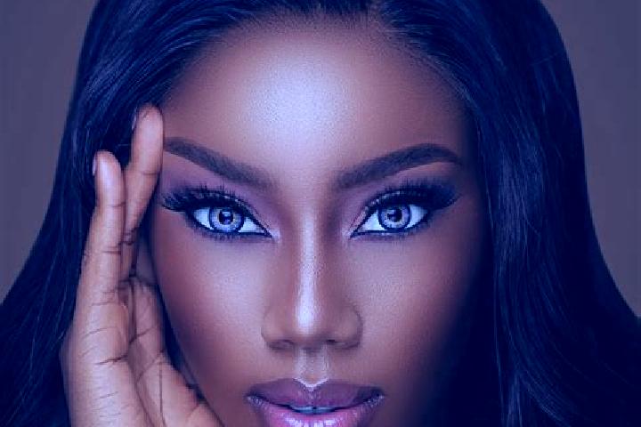 Sophia, 26, a red blue-eyed ebony companion based in Beilrode. Offering 69, OWO, Dinner Date, BDSM, Domination. Available for incall and outcall, overnight b...