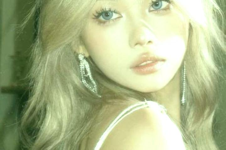 Sophia, 27, a blonde dark-eyed asian companion based in Deghdzut. Offering Couples, Prostate Massage, Overnight, Massage, Tantra. Available for incall and ou...