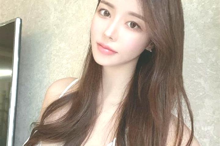 Sophia, 27 — Escort in Kawanoecho, Japan