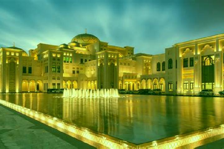 Sophia, 27 — Escort in Qasr al Qarabulli, Libya