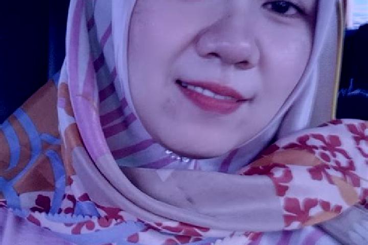 Sophia, 27 — Escort in Wonoharjo, Indonesia