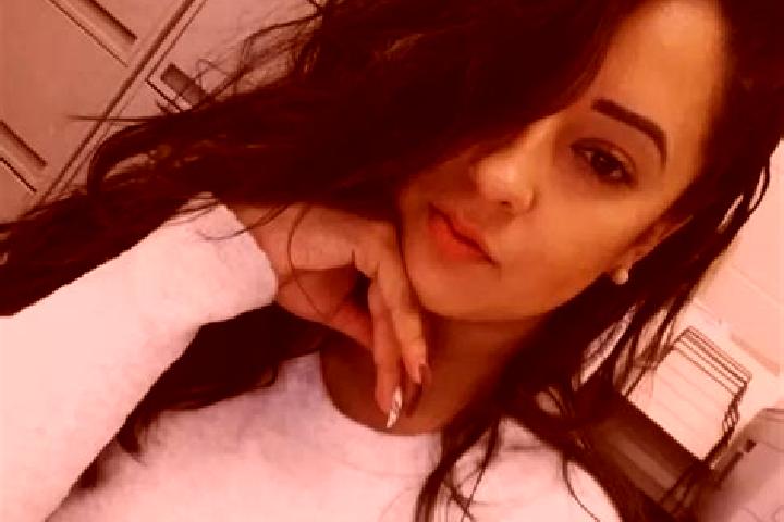 Sophia, 28, a black green-eyed european companion based in Cassina Valsassina. Offering Travel Companion, Prostate Massage, Duos, Dinner Date. Available for ...