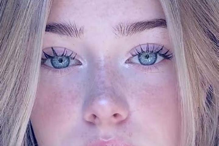 Sophia, 28, a blonde green-eyed mediterranean companion based in New Barnet. Offering CIM, A-Level, Travel Companion, Prostate Massage. Available for incall ...