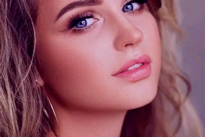 Sophia, 28, a dark blonde blue-eyed mediterranean companion based in Santa Ana Batha. Offering BDSM, OWO, CIM, Erotic Massage. Available for incall and outca...