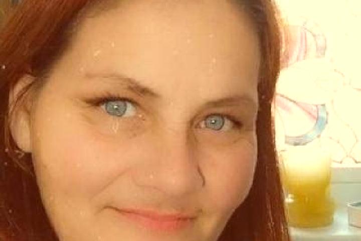Sophia, 28, a red dark-eyed slavic companion based in Rousset. Offering Domination, Couples, BDSM, Girlfriend Experience. Available for incall and outcall, d...