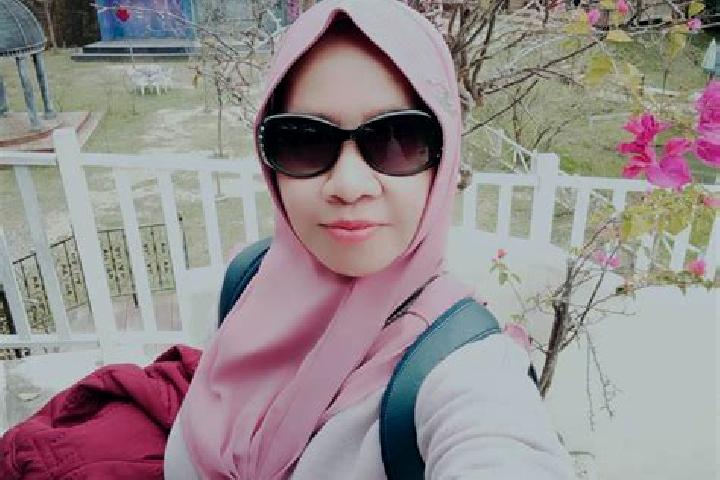 Sophia, 28 — Escort in Pilang, Indonesia