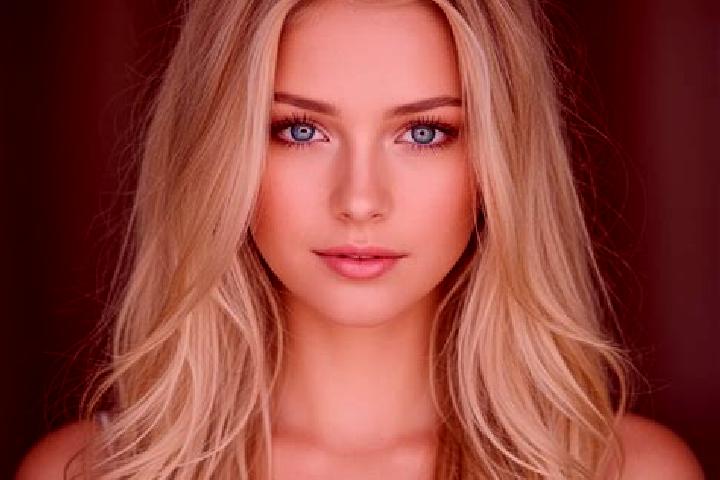 Sophia, 29, a blonde brown-eyed mixed companion based in San Nicola dell Alto. Offering A-Level, Couples. Available for incall and outcall, overnight booking...